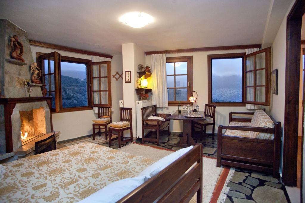 Dio Studios Arachova Exterior foto